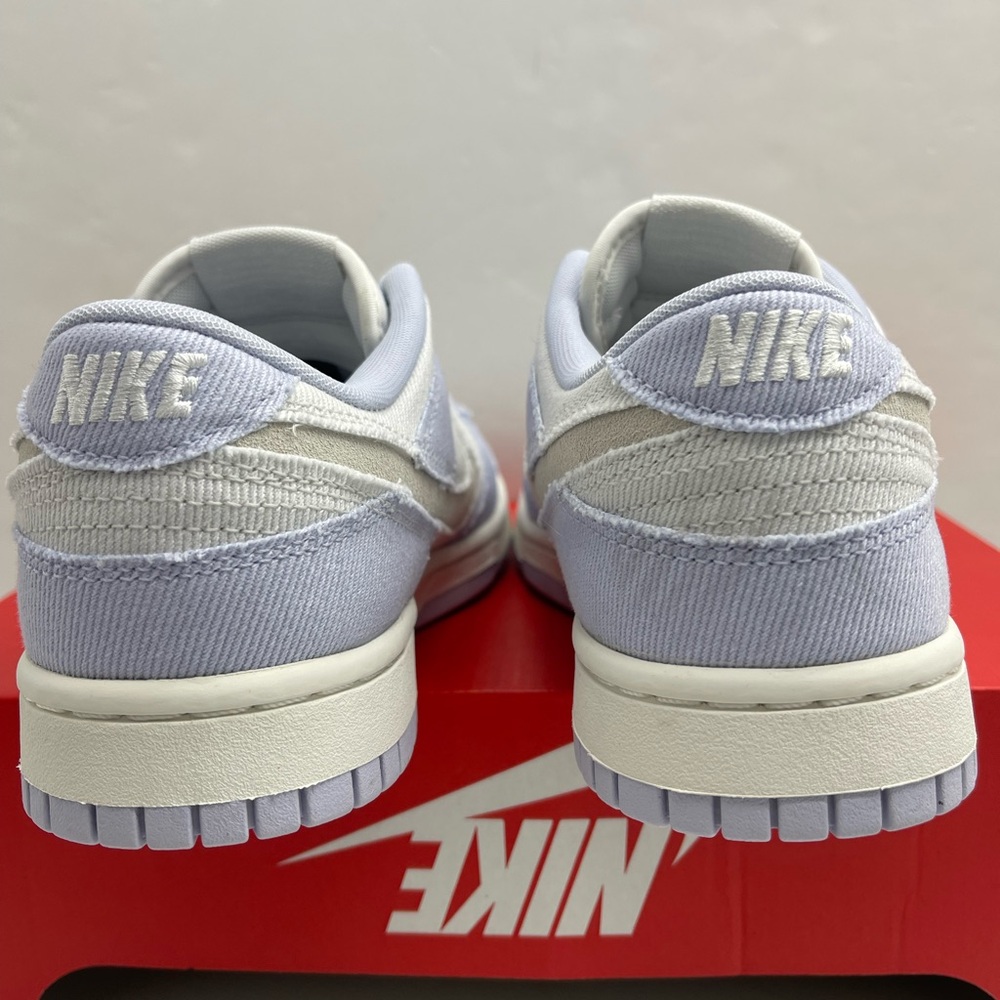 Nike WMNS Light Purple W NIKE DUNK LOW
GHOST/SUMMIT WHITE HF1985 001 Sneakers - Picture 8 of 16